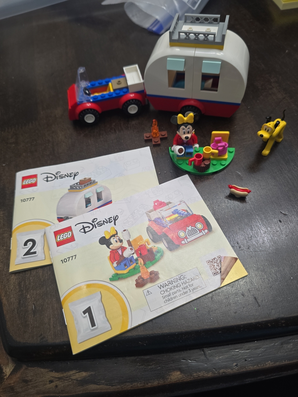 Disney LEGO Minnie Mouse Camper and Red Tow Car Playset with Yellow Pluto #10777
